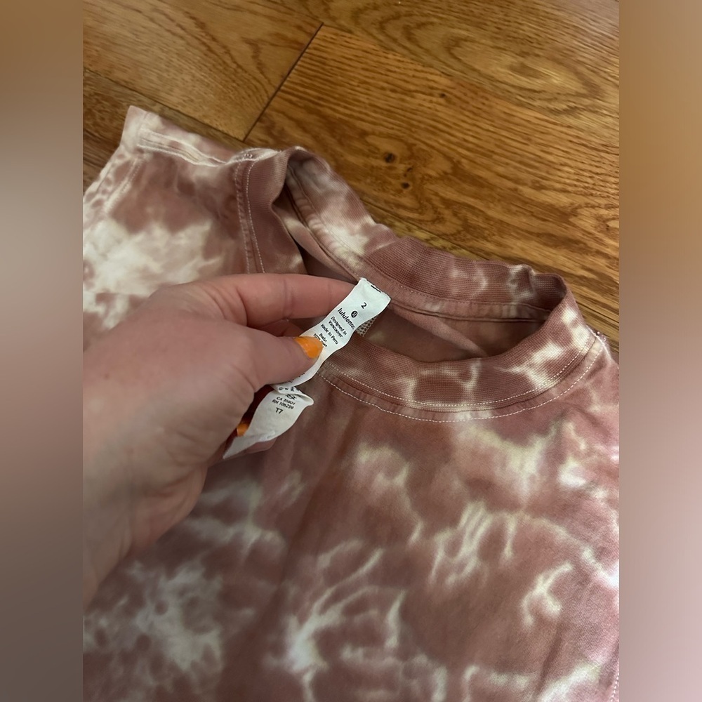 Lululemon tank top - Picture 4 of 6